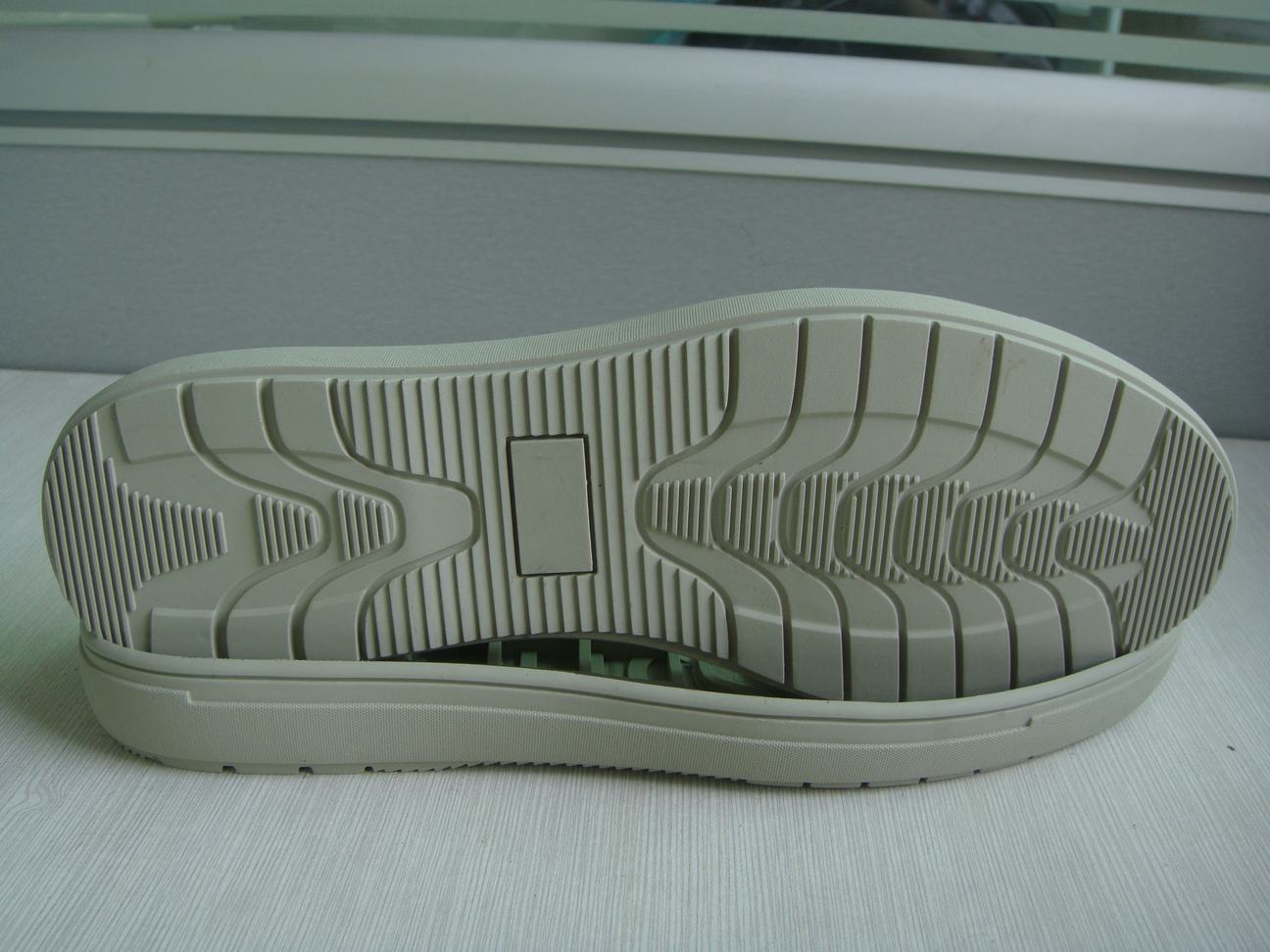 5B415 优质防滑 橡胶大底 鞋底批发 厂家直供 款式多种-广东志达行新材料有限公司
