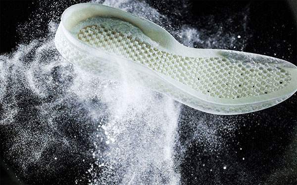 阿迪达斯3D打印跑鞋系列“Futurecraft 3D”