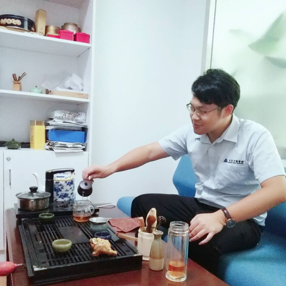 黄梅县宏源达布业有限公司